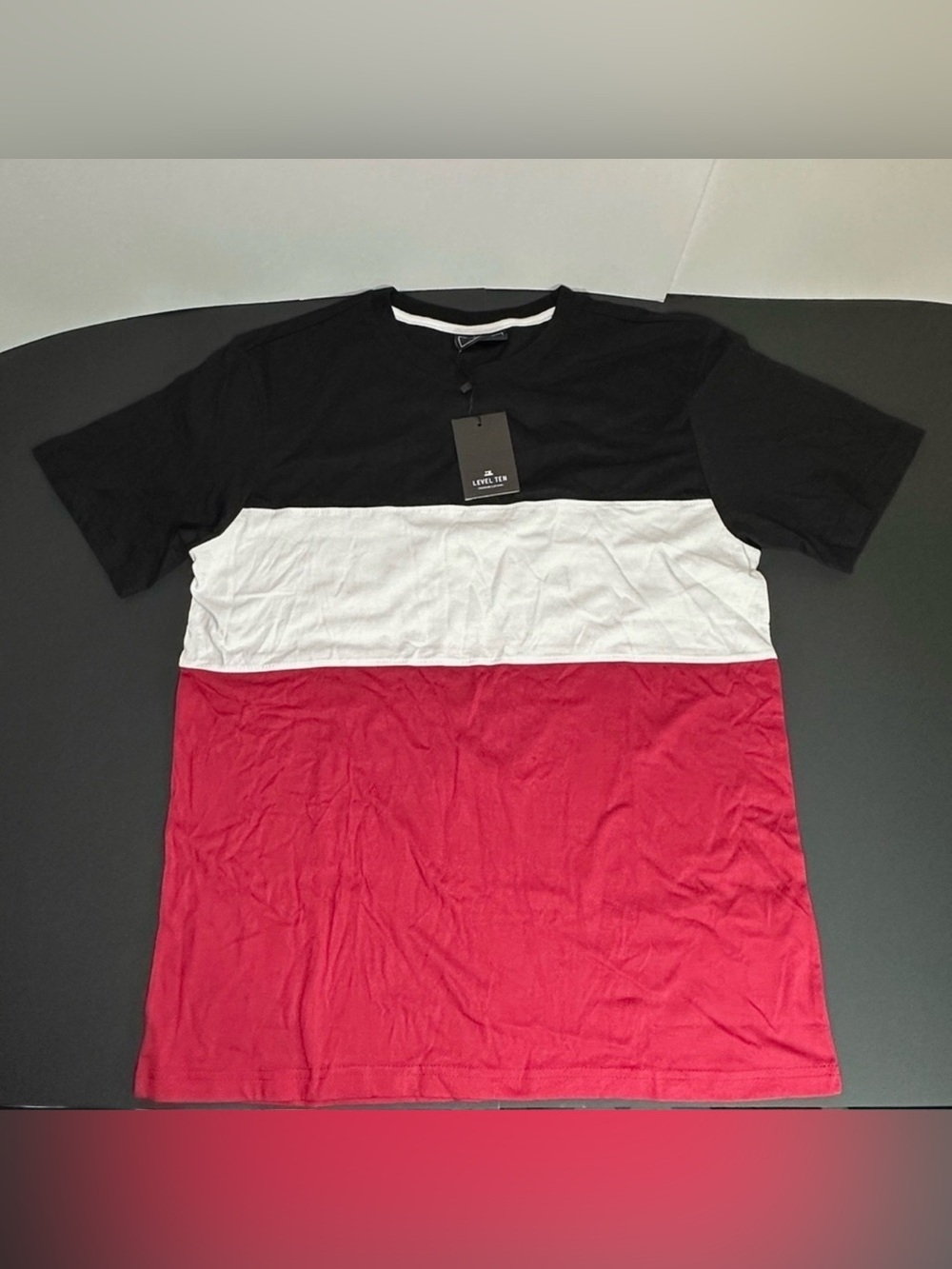 Level Ten NWT Mens Medium Colorblock Short Sleeve T-Shirt Black White Maroon